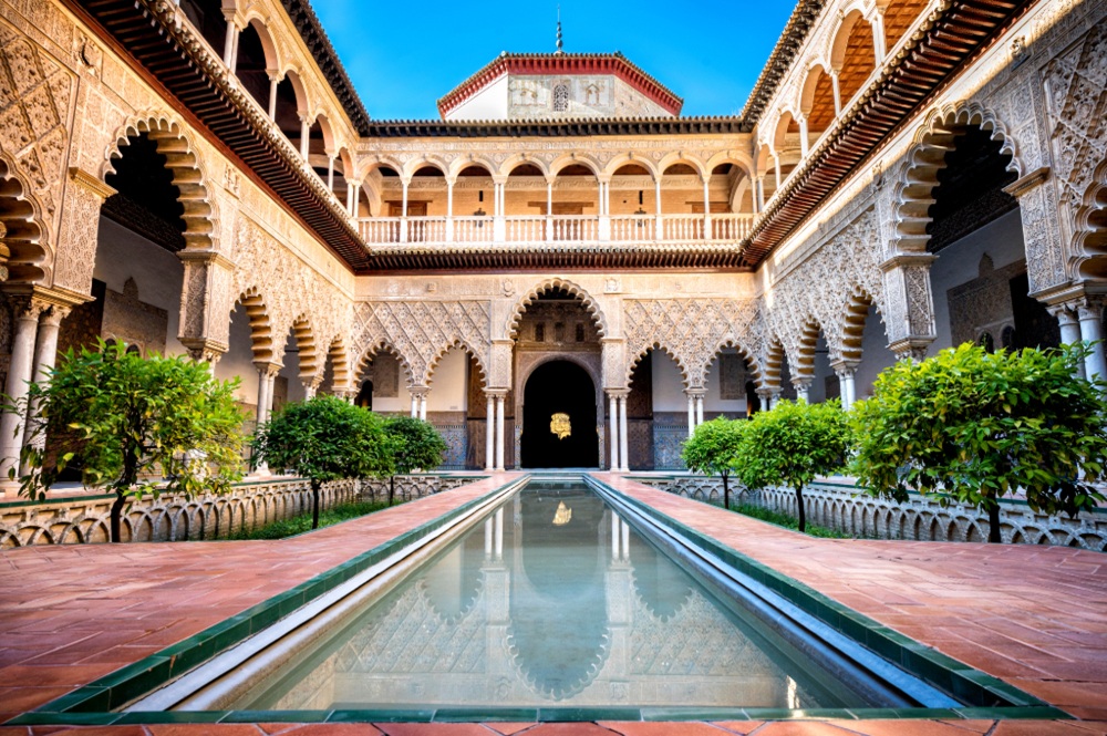 Alcazar de Séville. Patio des Demoiselles